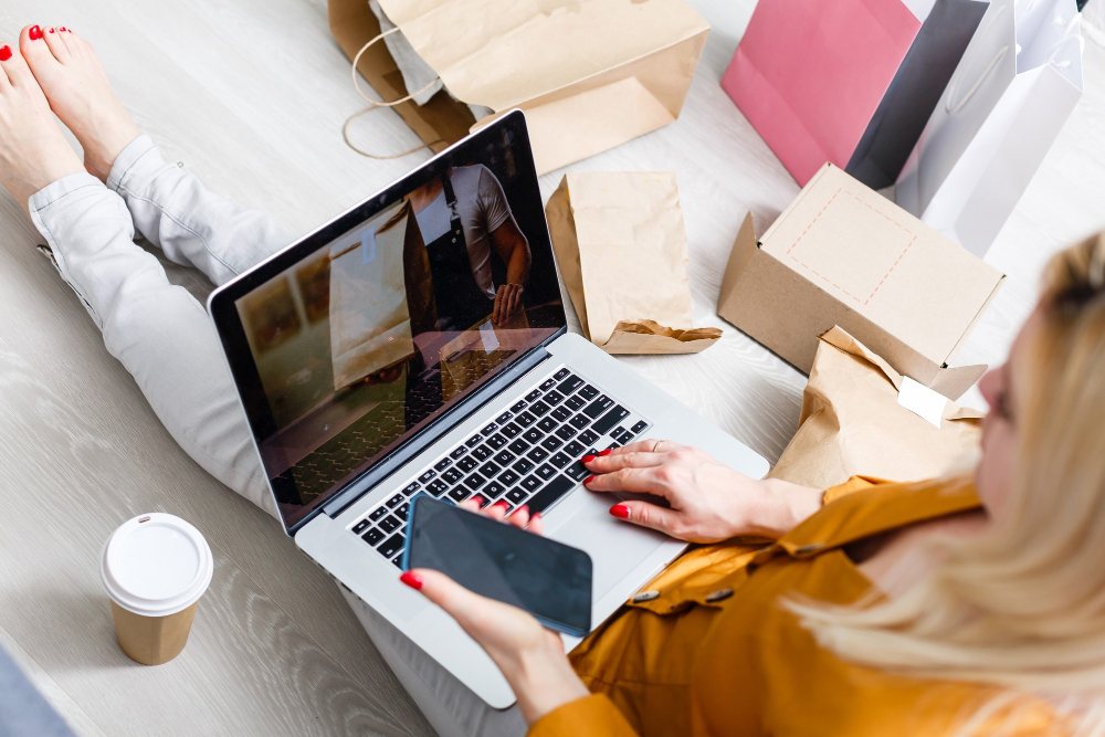 Online kupovina naručivanje proizvoda iz udobnosti vašeg doma
